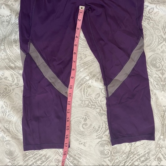 CALIA by Carrie Underwood Purple Crop Leggings SzS - Picture 11 of 11